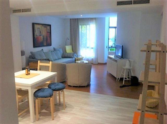 Apartamento Corazón de Nervión, excelente ubicación, PARKING Sevilla Exterior foto